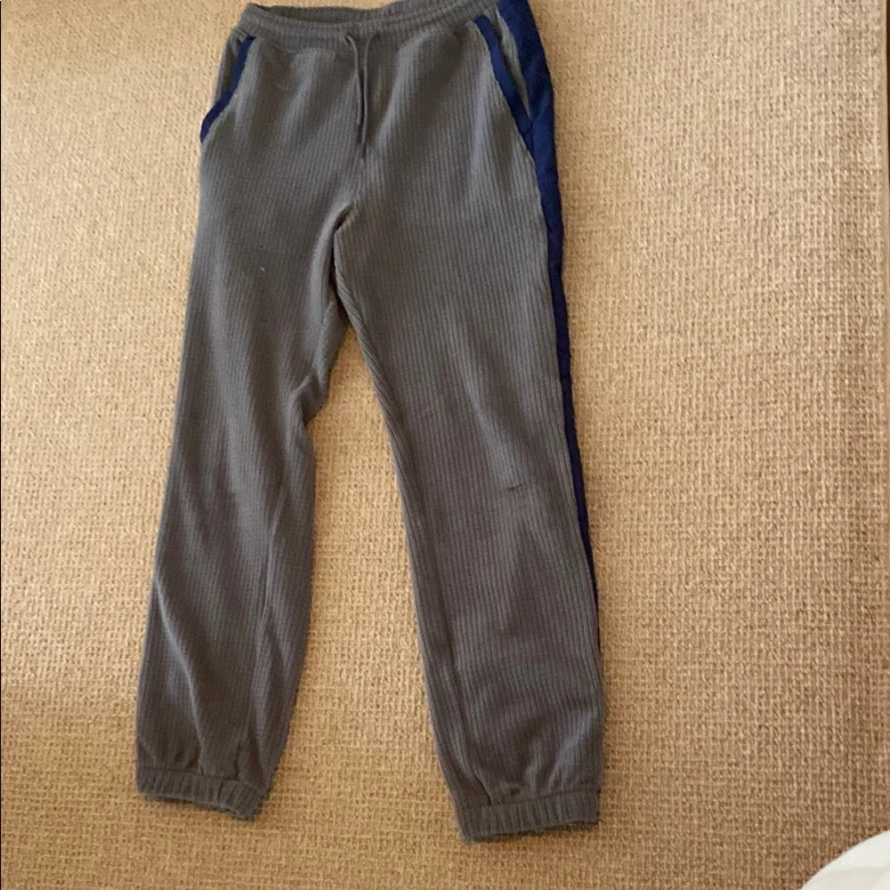 Boys Gray and Navy Side Stripe matching set (joggers and sweater).
